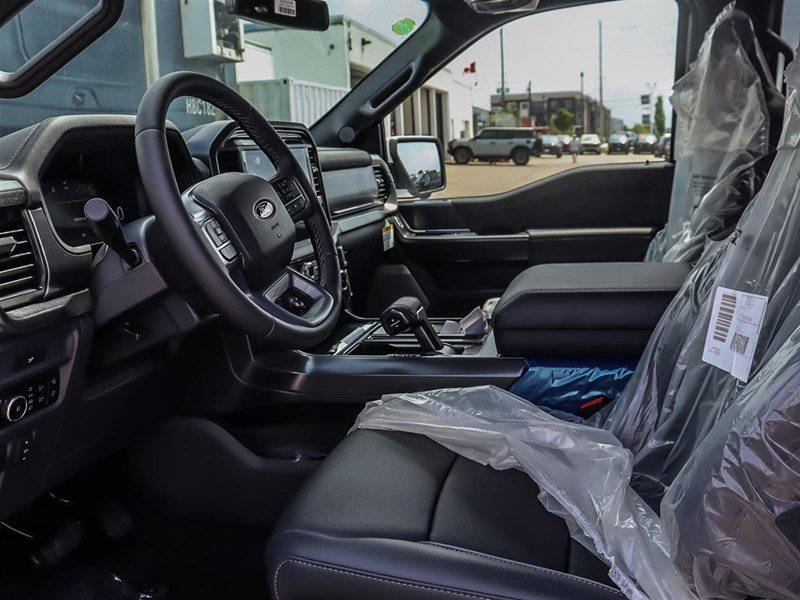 2026 Ford F-150 LARIAT 4WD SuperCrew 5.5' Box