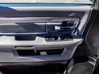 2019 RAM 1500 Classic SLT 4x4 Crew Cab 5'7