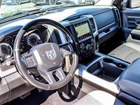 2019 RAM 1500 Classic SLT 4x4 Crew Cab 5'7