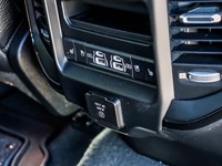 2022 RAM 1500 Limited 4x4 Crew Cab 5'7