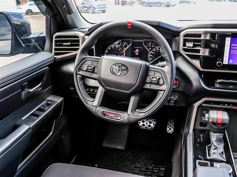 2026 Toyota Tundra 4x4 Crewmax SR