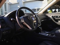 2017 Nissan Altima 4dr Sdn I4 CVT 2.5 SL