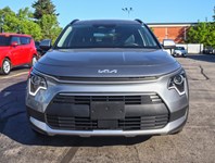 2024 Kia Niro Plug-In Hybrid 1000KM/TANK/BEST IN CLASS CARGO/OFF-LEASE