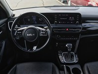 2024 Kia Seltos EX FWD