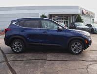 2024 Kia Seltos EX FWD