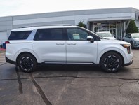 2025 Kia Carnival HEV 1000 KM/TANK/BEST IN CLASS 3 ROW/BOUGHT HERE