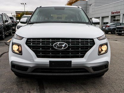 2022 Hyundai Venue Essential IVT