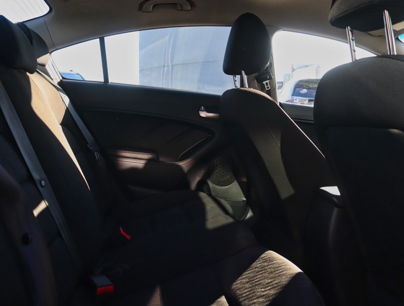 2016 Kia Forte 4dr Sdn Auto LX+