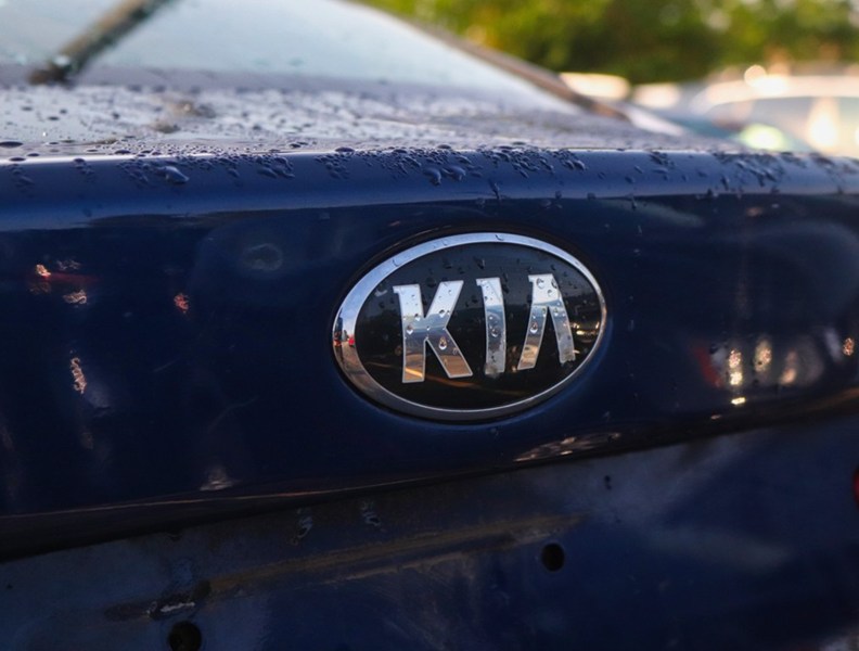 2016 Kia Optima LX AUTO/NO ACCIDENTS/23 SERVICE RECORDS