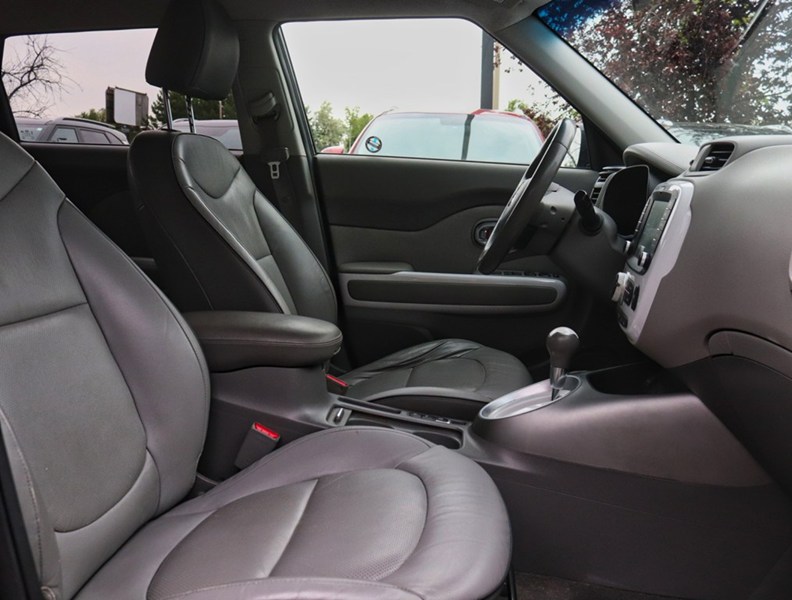 2016 Kia Soul EV 5dr Wgn Luxury