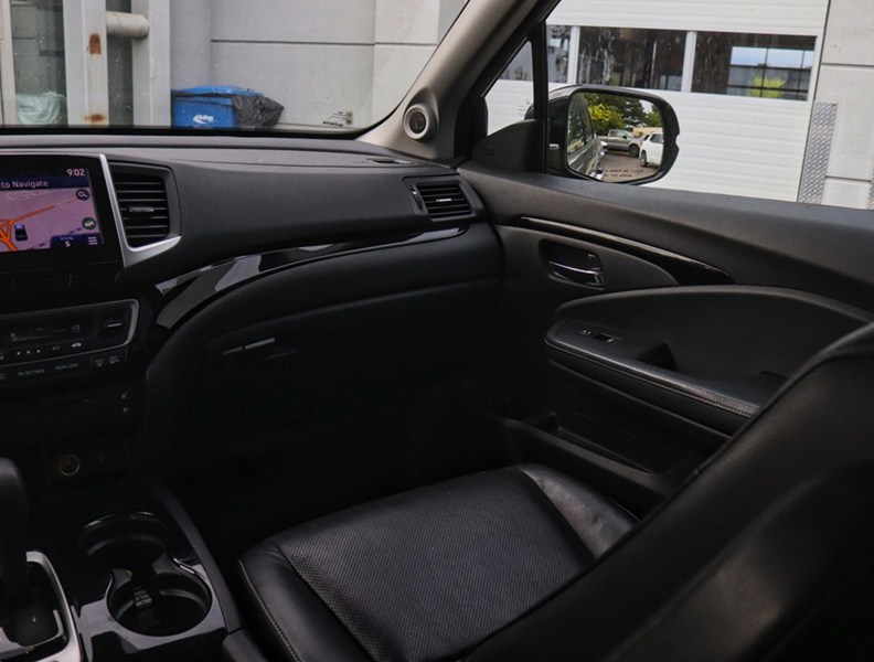 2017 Honda Ridgeline 4WD Crew Cab Touring