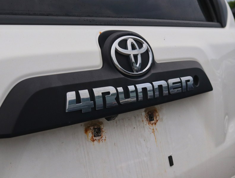 2017 Toyota 4Runner Toyota 4Runner TRD Off-Road PREM| 25 SERV @ TOYOTA