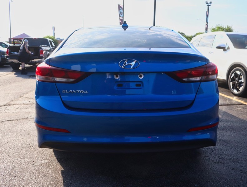 2018 Hyundai Elantra ONE OWNER/NO ACCIDENTS/18 SERVICE RECORDS!