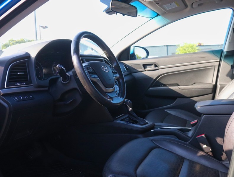 2018 Hyundai Elantra ONE OWNER/NO ACCIDENTS/18 SERVICE RECORDS!
