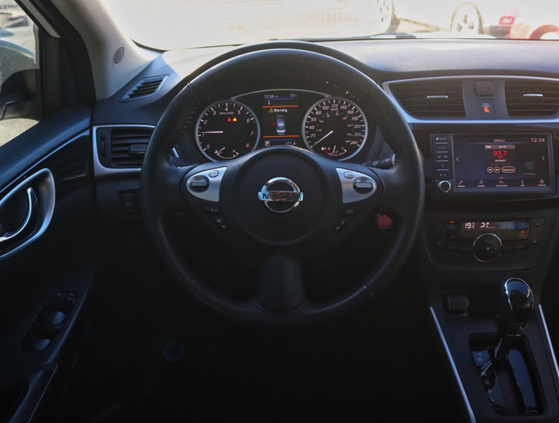 2019 Nissan Sentra SV CVT