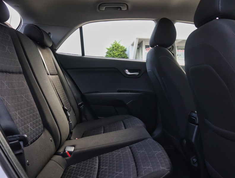 2020 Kia Rio 5-door RIO LX+/AUTO/AC/LOW KM