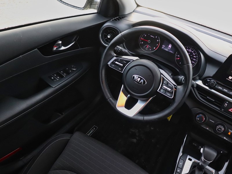 2021 Kia Forte5 EX | Heated Seats | No Accidents | Carplay