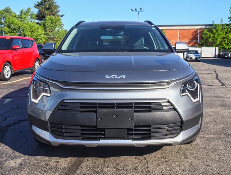 2024 Kia Niro Plug-In Hybrid 1000KM/TANK/BEST IN CLASS CARGO/OFF-LEASE
