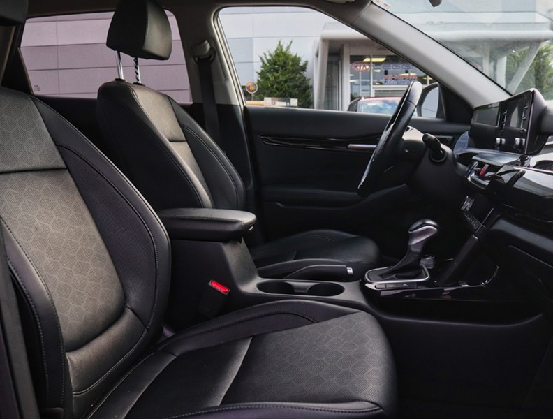 2024 Kia Seltos EX FWD