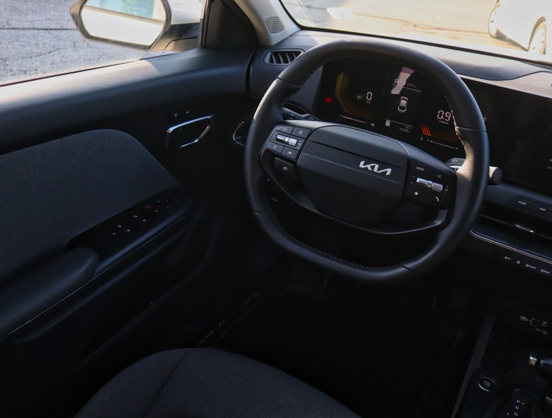 2025 Kia K4 EX FWD