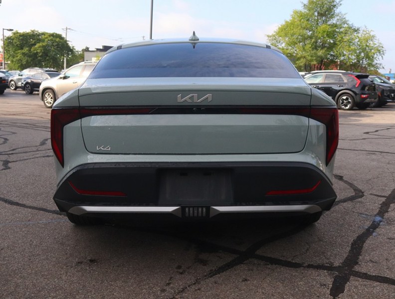 2025 Kia K4 EX FWD