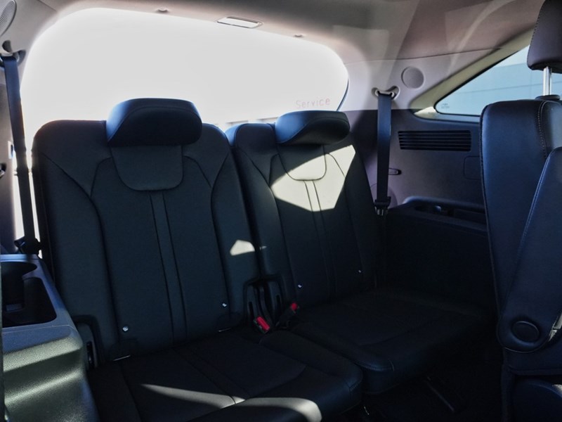 2025 Kia Sorento X-LINE LIMITED | 4.49 % | CERTIFIED PRE-OWNED