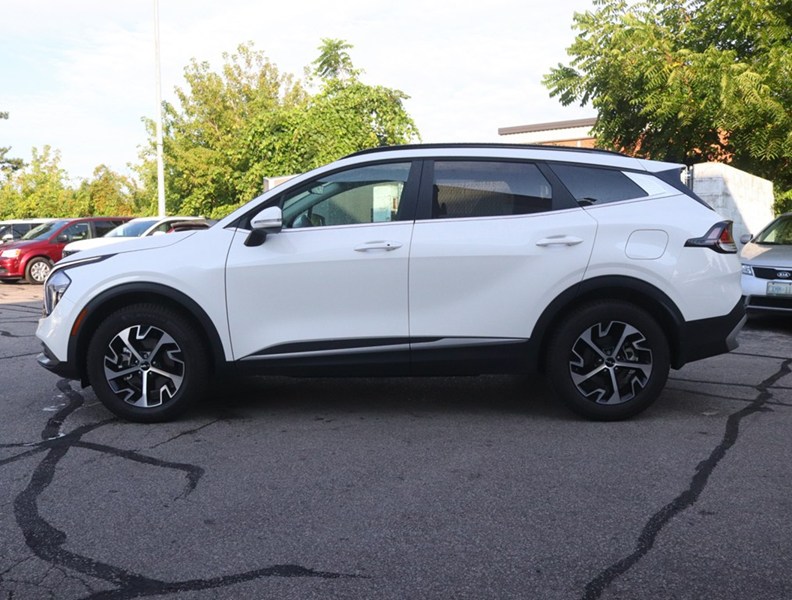 2025 Kia Sportage EX AWD