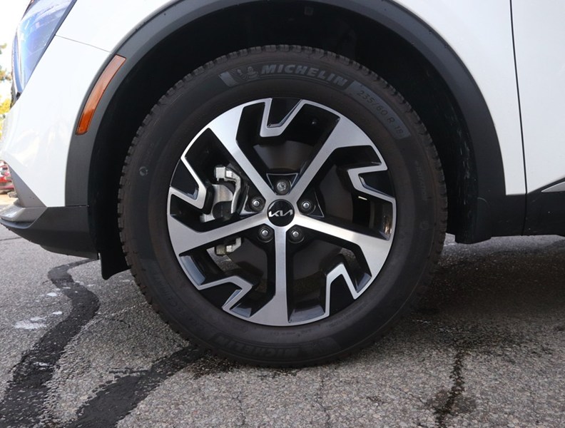 2025 Kia Sportage EX AWD
