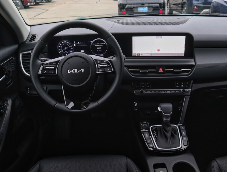 2026 Kia Seltos EX Premium AWD