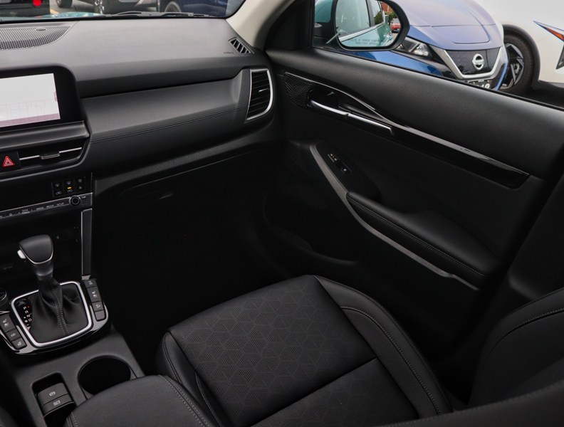 2026 Kia Seltos EX Premium AWD