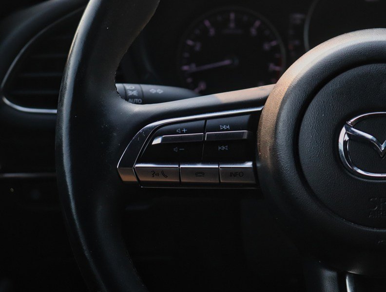 2019 Mazda Mazda3 Sport GS AUTO/15 SERVICES/ONE OWNER/NO ACCIDENT/LOW KM