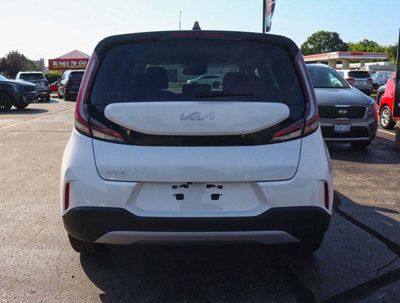 2023 Kia Soul EX IVT