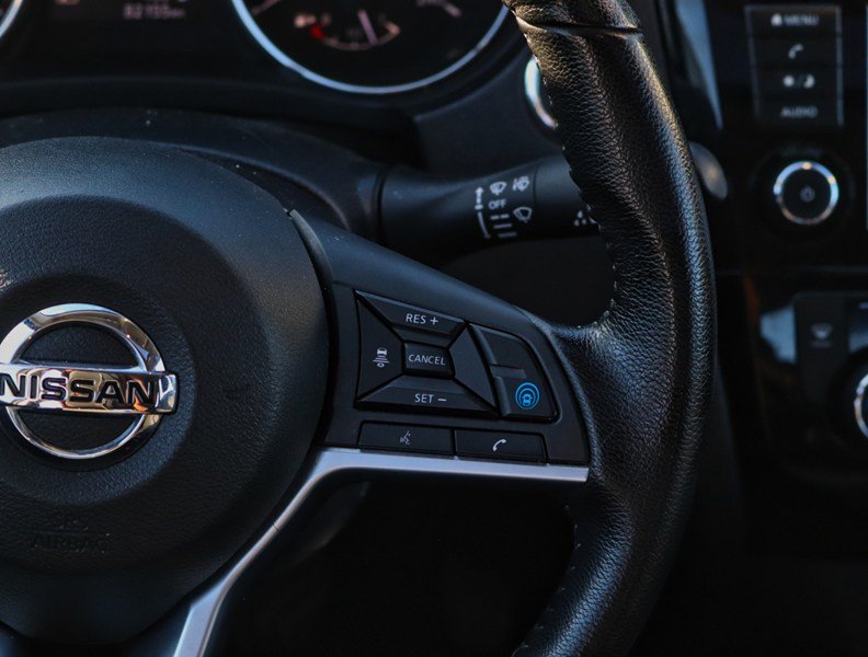 2023 Nissan Qashqai SV WITH SUNROOF/HTD SEATS/CARPLAY/6.99%