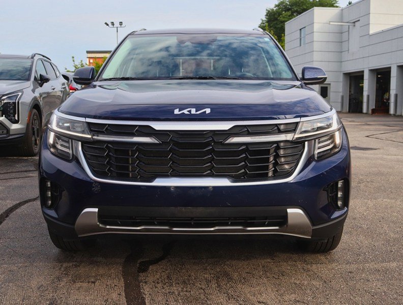 2024 Kia Seltos EX FWD