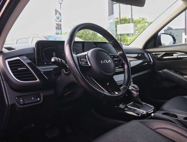2024 Kia Seltos EX FWD