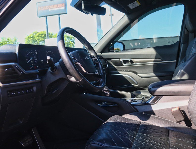 2024 Kia Telluride | 30,548 KM | NO ACCIDENTS | CLEAN CARFAX | LOCAL