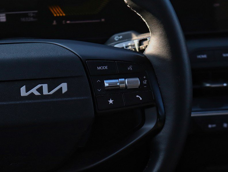 2025 Kia K4 EX FWD