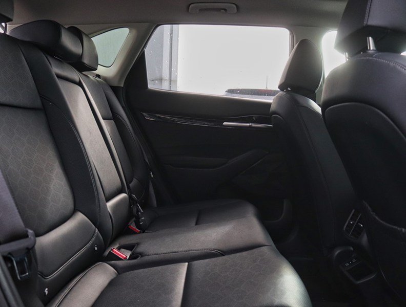 2025 Kia Seltos EX AWD