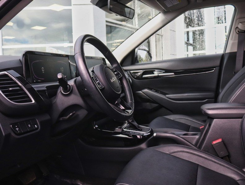 2025 Kia Seltos EX AWD