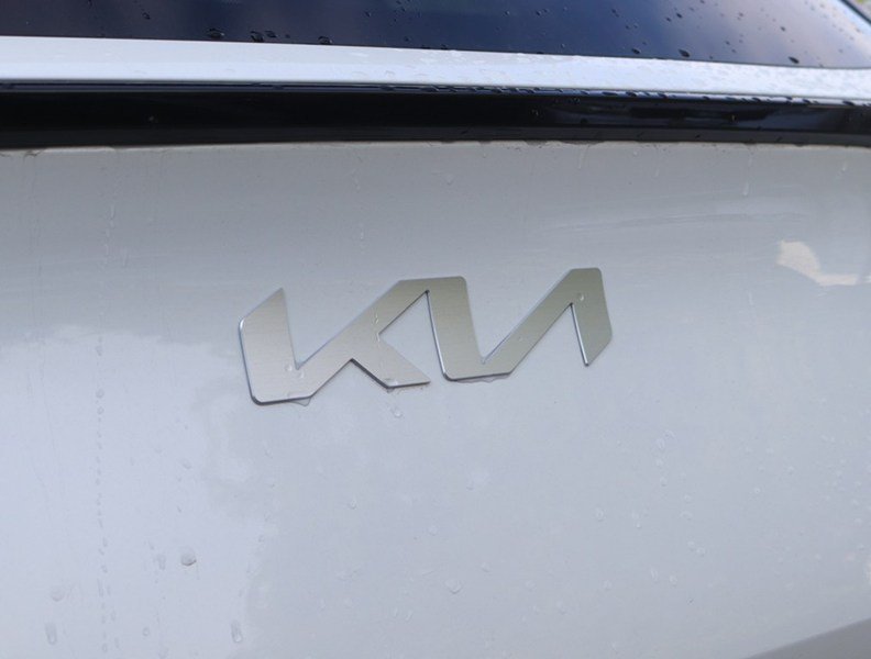 2025 Kia Sportage EX AWD
