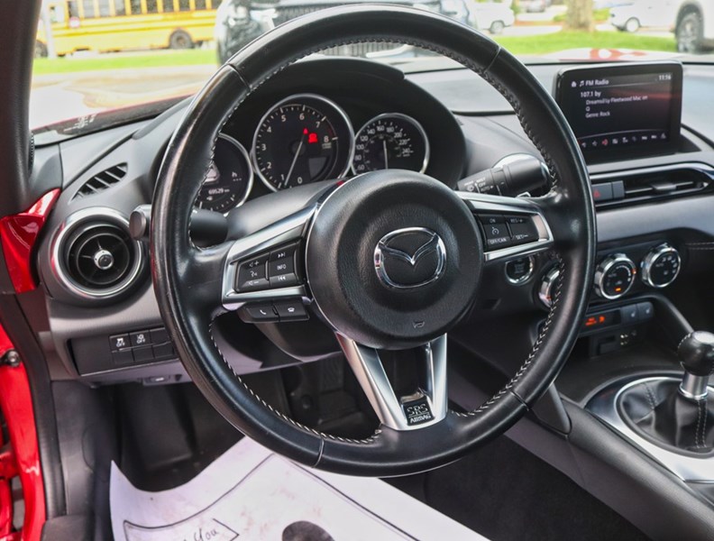 2022 Mazda MX-5 RF GT