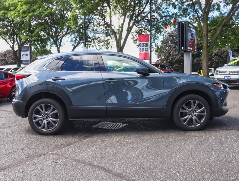 2023 Mazda CX-30 GT