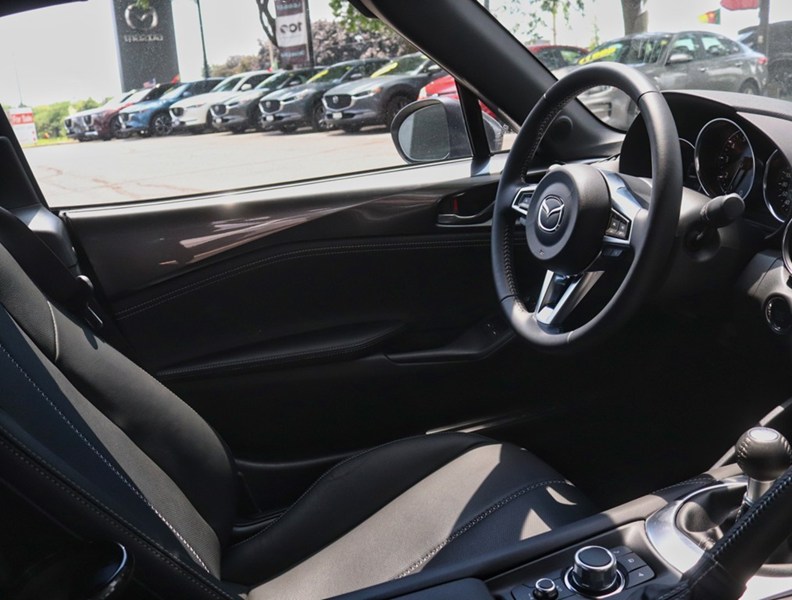 2025 Mazda MX-5 RF GT