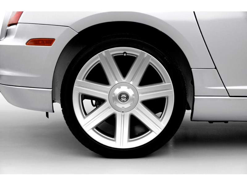 2005 Chrysler Crossfire 2dr Cpe Limited Exterior Shot 5
