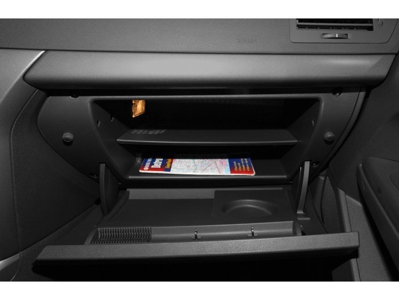 2008 Saturn Astra FWD 5dr HB XR Interior Shot 4