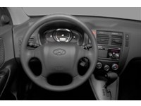 2009 Hyundai Tucson FWD 4dr I4 Auto GL Interior Shot 3