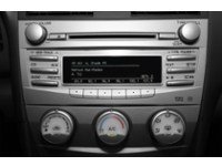 2010 Toyota Camry 4dr Sdn I4 Auto LE Interior Shot 2