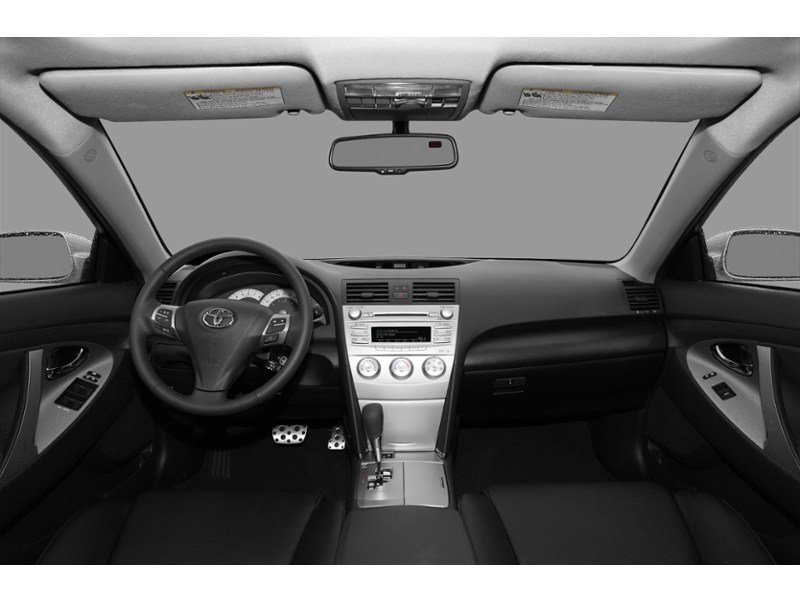2010 Toyota Camry 4dr Sdn I4 Auto LE Interior Shot 7