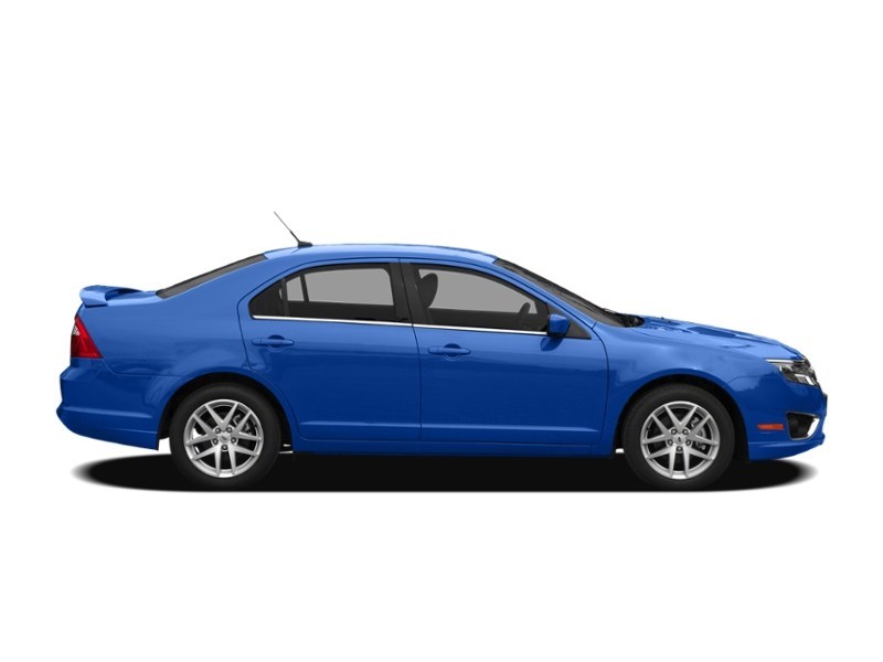 2011 Ford Fusion 4dr Sdn V6 SEL FWD Exterior Shot 11
