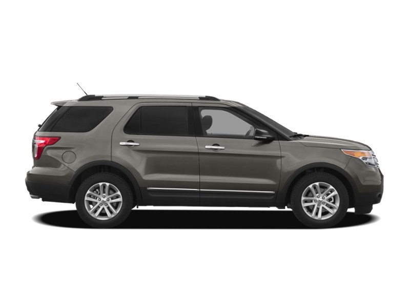 2011 Ford Explorer 4WD 4dr V6 SelectShift Auto XLT Exterior Shot 11
